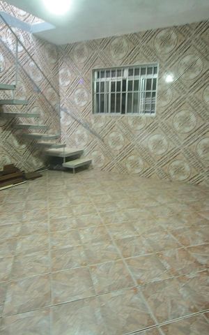 Casa à venda com 100m², 6 quartos e 2 vagasGaragem