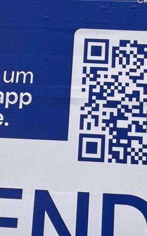 Casa à venda com 100m², 6 quartos e 2 vagasCod qr 
