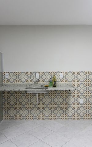 Casa para alugar com 60m², 2 quartos e 2 vagasCozinha