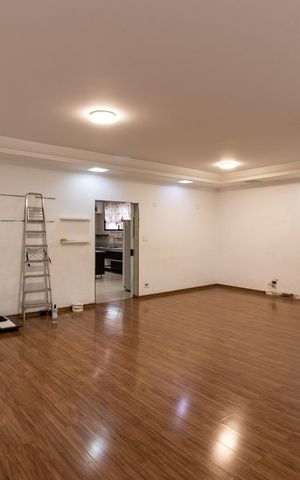 Apartamento para alugar com 200m², 3 quartos e 1 vaga Apartamento para alugar com 200m², 3 quartos e 1 vagaSala