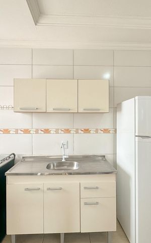 Apartamento para alugar com 65m², 2 quartos e 1 vagaCozinha