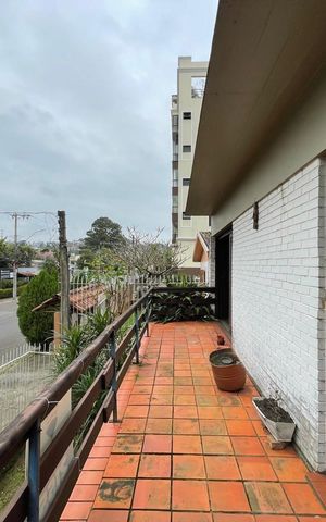 Casa à venda com 250m², 4 quartos e 2 vagas