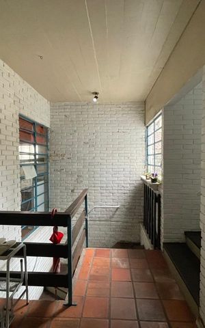 Casa à venda com 250m², 4 quartos e 2 vagas