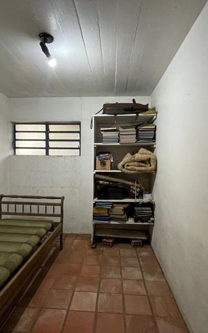 Casa à venda com 250m², 4 quartos e 2 vagas