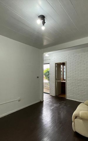 Casa à venda com 250m², 4 quartos e 2 vagas