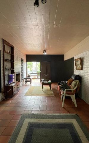 Casa à venda com 250m², 4 quartos e 2 vagas