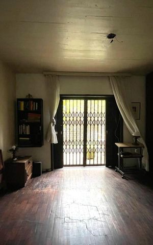 Casa à venda com 250m², 4 quartos e 2 vagas