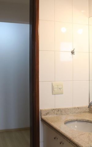 Apartamento para alugar com 106m², 3 quartos e 2 vagasBanheiro 1