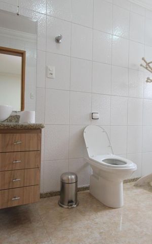 Casa para alugar com 152m², 3 quartos e 2 vagas