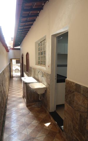 Casa para alugar com 180m², 3 quartos e 2 vagasQuintal/Área de Serviço