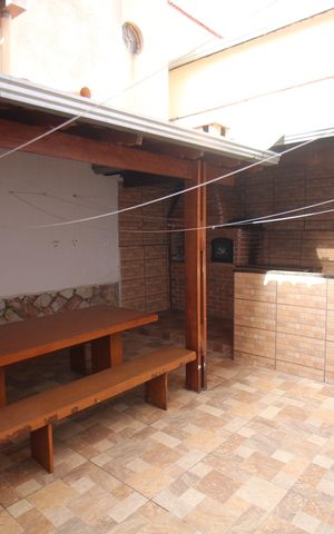 Casa para alugar com 180m², 3 quartos e 2 vagasÁrea gourmet