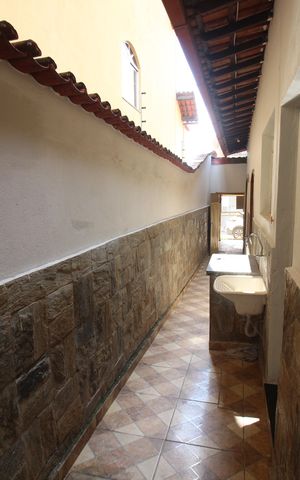 Casa para alugar com 180m², 3 quartos e 2 vagasQuintal/Área de Serviço