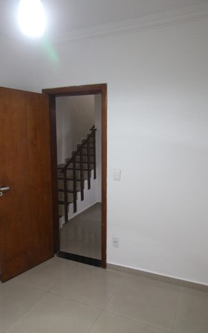 Casa para alugar com 180m², 3 quartos e 2 vagasQuarto 2