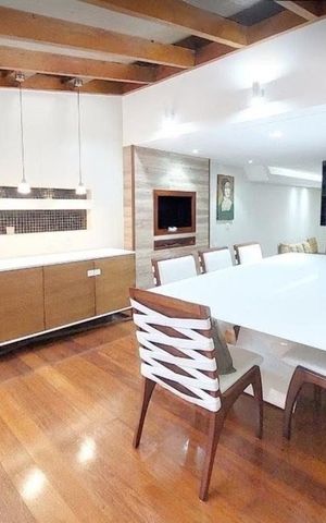 Casa para alugar com 264m², 3 quartos e 1 vaga Casa para alugar com 264m², 3 quartos e 1 vagaSala de Jantar