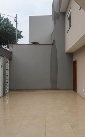 Casa para alugar com 100m², 3 quartos e 3 vagas Casa para alugar com 100m², 3 quartos e 3 vagasGaragem