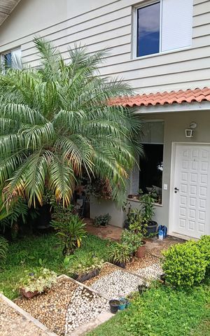 Casa de condomínio à venda com 105m², 3 quartos e 2 vagas Casa de condomínio à venda com 105m², 3 quartos e 2 vagasÁrea externa