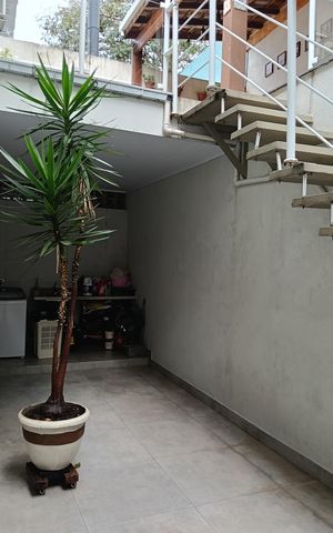 Casa de condomínio à venda com 105m², 3 quartos e 2 vagas Casa de condomínio à venda com 105m², 3 quartos e 2 vagasÁrea externa