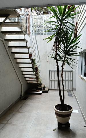 Casa de condomínio à venda com 105m², 3 quartos e 2 vagas Casa de condomínio à venda com 105m², 3 quartos e 2 vagasÁrea externa
