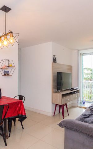 Apartamento à venda com 60m², 3 quartos e 1 vaga Apartamento à venda com 60m², 3 quartos e 1 vagaSala