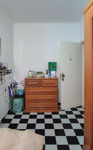 Casa à venda com 158m², 2 quartos e 5 vagas Casa à venda com 158m², 2 quartos e 5 vagasQuarto 1