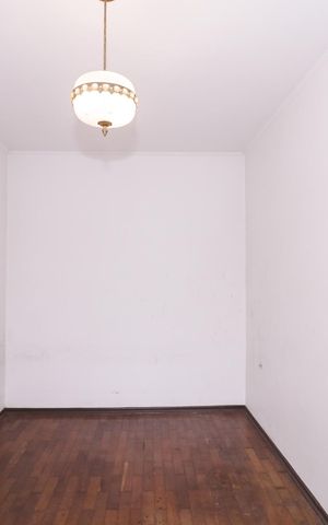 Casa para alugar com 307m², 7 quartos e 4 vagas Casa para alugar com 307m², 7 quartos e 4 vagasQuarto de Serviço