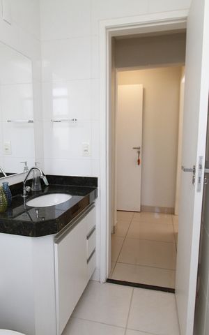 Apartamento para alugar com 72m², 2 quartos e 2 vagasBanheiro Social