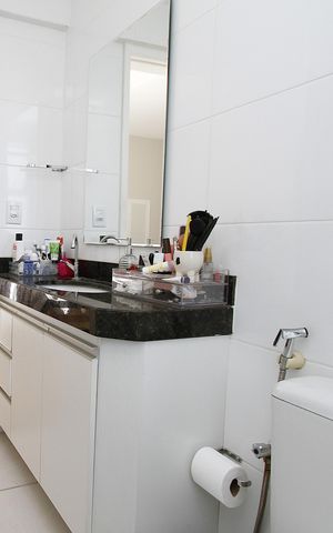 Apartamento para alugar com 72m², 2 quartos e 2 vagasBanheiro da Suíte