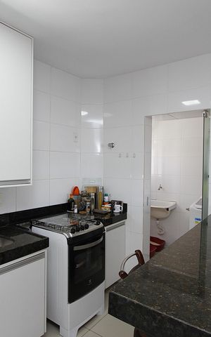 Apartamento para alugar com 72m², 2 quartos e 2 vagasCozinha