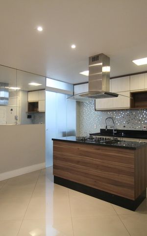 Apartamento para alugar com 70m², 2 quartos e 2 vagasCozinha