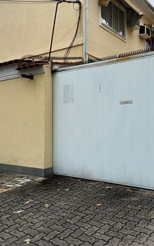 Casa de condomínio para alugar com 113m², 3 quartos e 2 vagas Casa de condomínio para alugar com 113m², 3 quartos e 2 vagasFachada