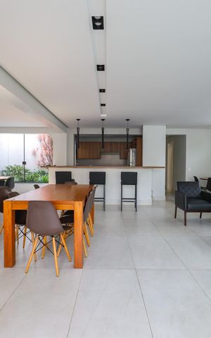 Apartamento à venda com 260m², 3 quartos e 4 vagas
