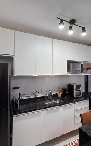 Apartamento para alugar com 49m², 2 quartos e 1 vaga Apartamento para alugar com 49m², 2 quartos e 1 vagaCozinha e Área de Serviço