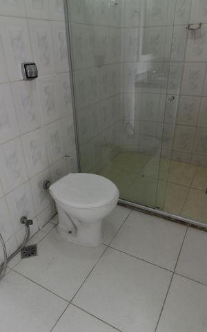 Casa de condomínio para alugar com 240m², 4 quartos e 4 vagasQuarto 3 - Suíte