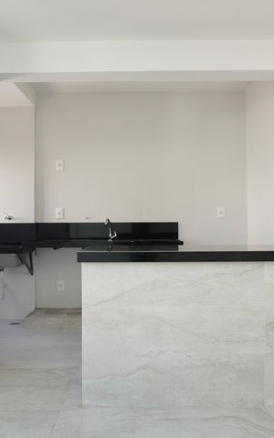 Apartamento à venda com 61m², 2 quartos e 2 vagasCozinha e Área de Serviço
