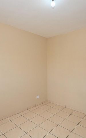 Casa para alugar com 90m², 2 quartos e 2 vagasQuarto 1
