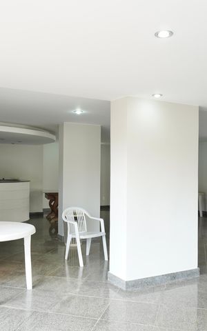 Apartamento à venda com 120m², 3 quartos e 2 vagas Apartamento à venda com 120m², 3 quartos e 2 vagasÁrea comum - Salão de festas