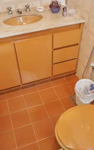 Apartamento à venda com 120m², 3 quartos e 2 vagas Apartamento à venda com 120m², 3 quartos e 2 vagasSuíte - Banheiro