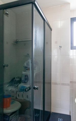Apartamento para alugar com 63m², 2 quartos e 2 vagas Apartamento para alugar com 63m², 2 quartos e 2 vagasBanheiro da Suíte