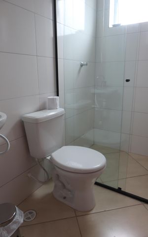 Casa à venda com 120m², 2 quartos e 2 vagasBanheiro da Suíte 2