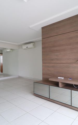 Apartamento para alugar com 100m², 3 quartos e 2 vagasSala