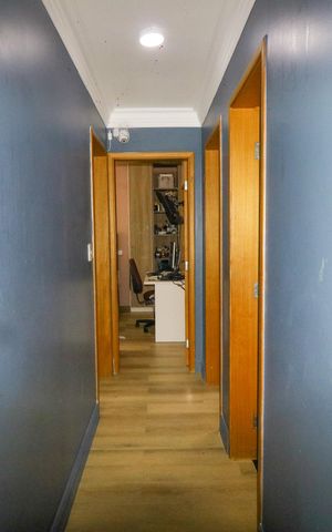 Apartamento à venda com 150m², 3 quartos e 2 vagas Apartamento à venda com 150m², 3 quartos e 2 vagasCorredor