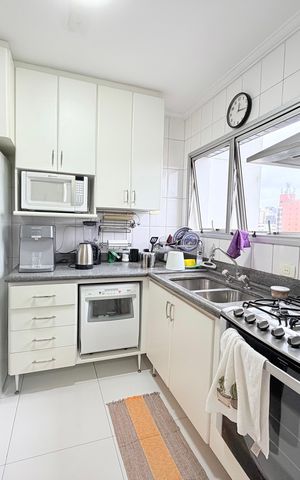 Apartamento à venda com 162m², 4 quartos e 2 vagas Apartamento à venda com 162m², 4 quartos e 2 vagasCozinha