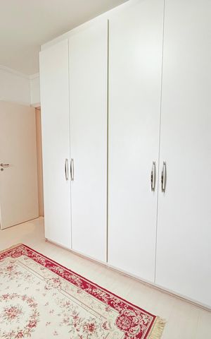 Apartamento à venda com 162m², 4 quartos e 2 vagas Apartamento à venda com 162m², 4 quartos e 2 vagasQuarto 2