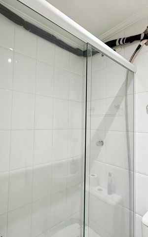 Apartamento à venda com 162m², 4 quartos e 2 vagas Apartamento à venda com 162m², 4 quartos e 2 vagasBanheiro de serviço
