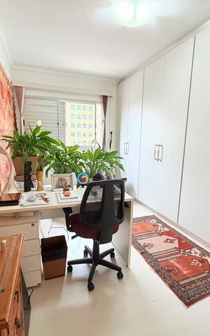 Apartamento à venda com 162m², 4 quartos e 2 vagas Apartamento à venda com 162m², 4 quartos e 2 vagasQuarto 1