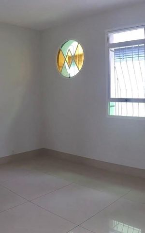 Apartamento para alugar com 120m², 4 quartos e 1 vaga Apartamento para alugar com 120m², 4 quartos e 1 vagaSala