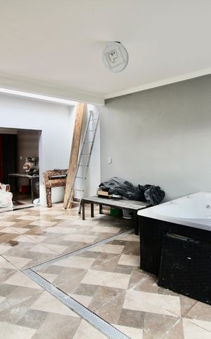 Casa à venda com 253m², 3 quartos e 2 vagas Casa à venda com 253m², 3 quartos e 2 vagasÁrea gourmet