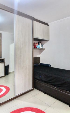 Casa à venda com 253m², 3 quartos e 2 vagas Casa à venda com 253m², 3 quartos e 2 vagasQuarto 2