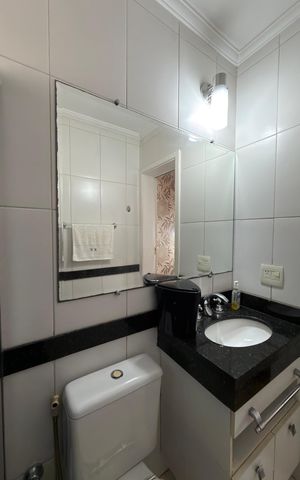 Casa de condomínio à venda com 155m², 3 quartos e 2 vagas Casa de condomínio à venda com 155m², 3 quartos e 2 vagasQuarto 1 - Suíte Banheiro