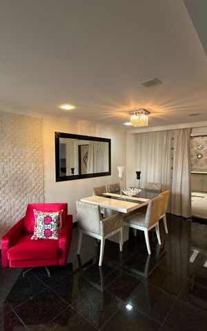 Casa de condomínio à venda com 155m², 3 quartos e 2 vagas Casa de condomínio à venda com 155m², 3 quartos e 2 vagasSala